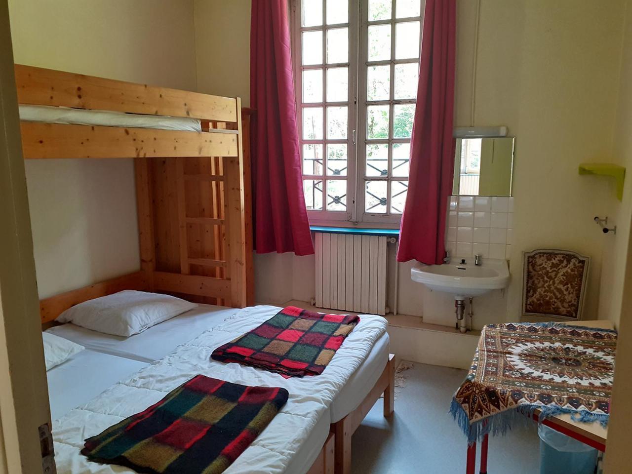 Hotel Le Moulin De Saleth Saint-Antonin Habitación foto