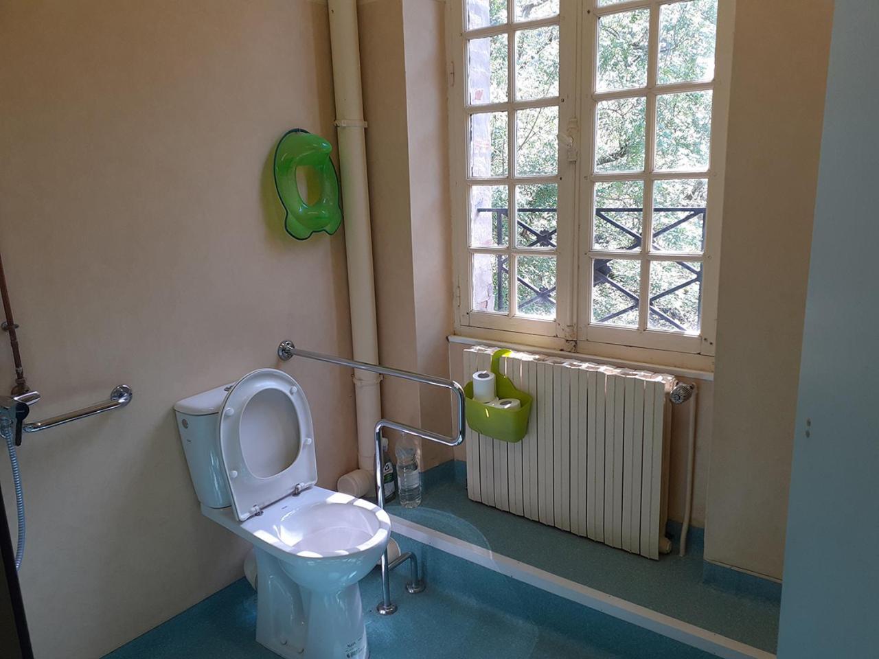 Hotel Le Moulin De Saleth Saint-Antonin Habitación foto